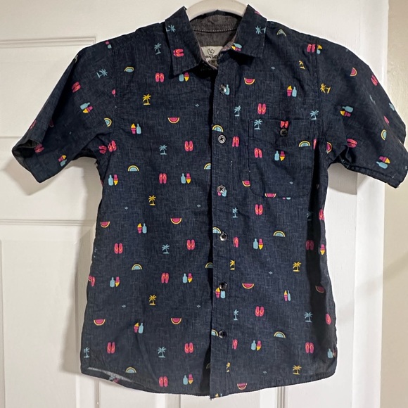 Boys summertime button down - Picture 3 of 4